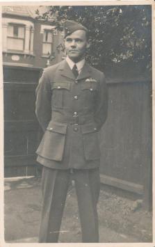 1972284_264945320341874_456274533_n