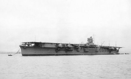 1200px-Japanese_aircraft_carrier_Hiryu_1939