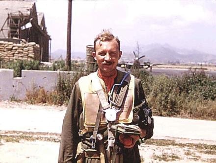 KOREA 1952 004.jpg.opt836x629o0,0s836x629