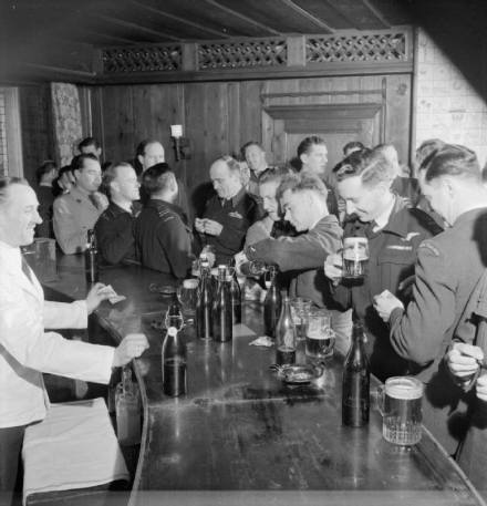 988346_230376297132110_1869565553_n