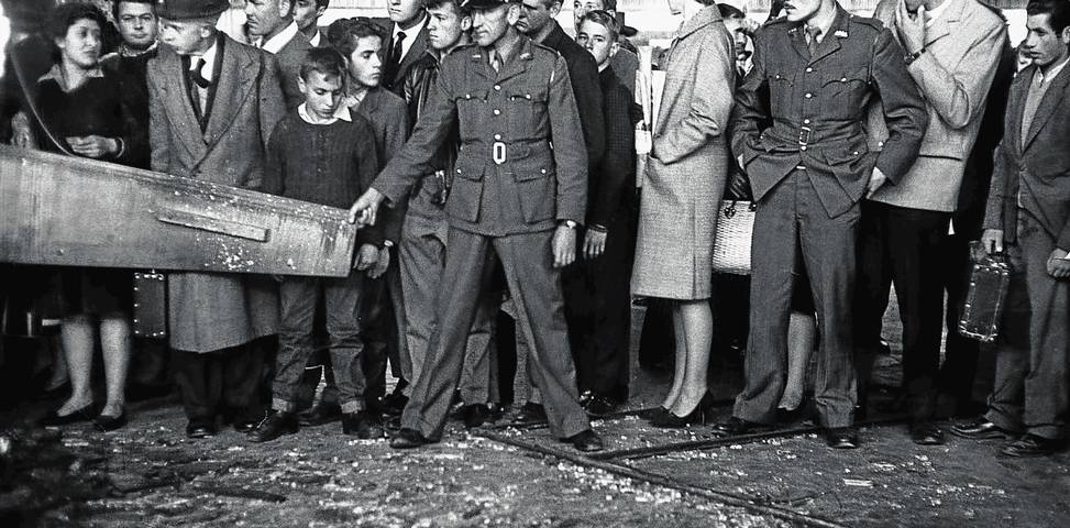 white-protests-arm-02