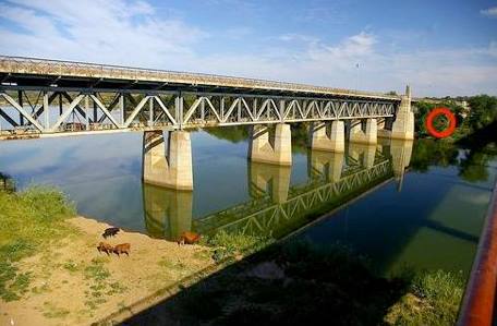 39872954_10156497723394976_5360201953722761216_n