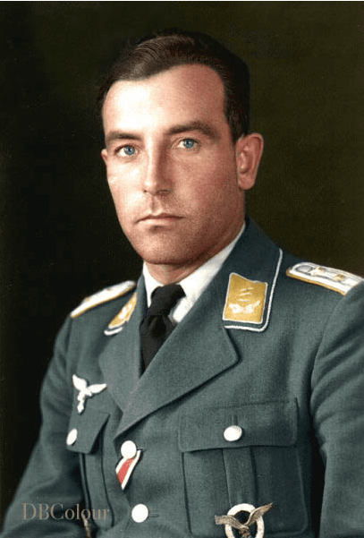 42648097_1749994908463627_228479310820802560_n