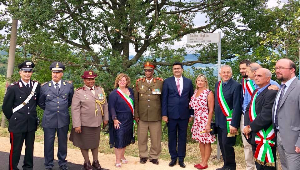 37779572_1857248901000184_6327672603053916160_n